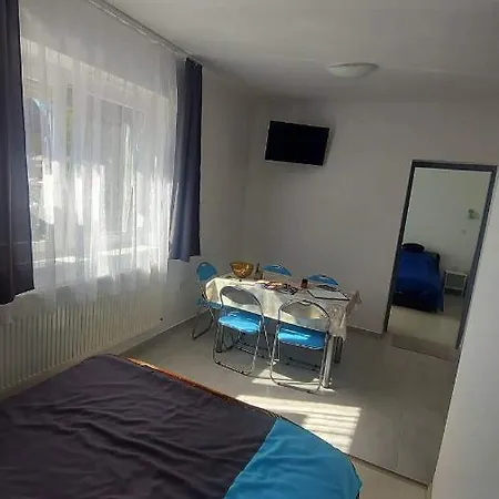 Apartment Kiss-szollosi Vendeghaz Ii Lola *