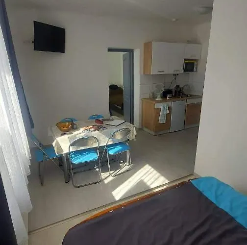 Kiss-szollosi Vendeghaz Ii Lola Apartmán